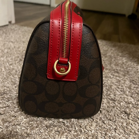 NWOT COACH RED ROWAN WITH STRAP in perfect condition with strap - Picture 6 of 10